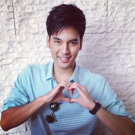วันพุธ ที่ 7 เมษายน พ.ศ. บอม ธนิน มนูญศิลป์ (คุณชาย รัชชานนท์) ก่อนเข้าวงการ | รูป ...