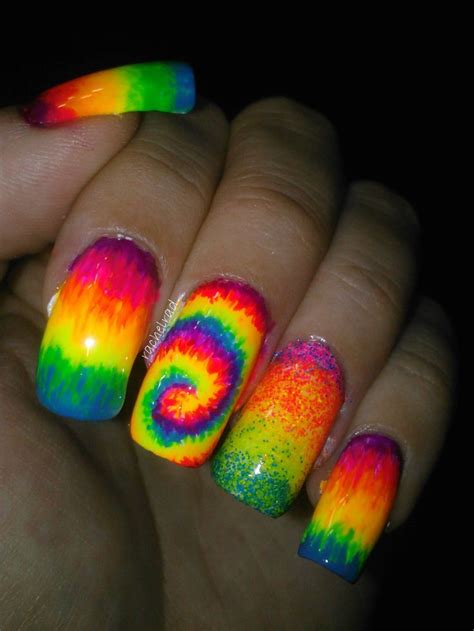 Cute Short Acrylic Nails Rainbow One Accent Nail Has Silver Sparkles