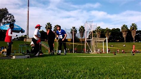 Zane weir ha ottenuto dalla world athletics il via libera per indossare la maglia azzurra. USSA T&F 2014 Shotput: Zane Weir's 6th Throw - YouTube