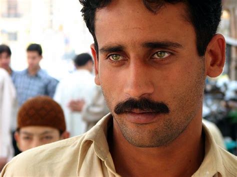 Man With Green Eyes Zainab Market Karachi Pakistan Andrew Flickr