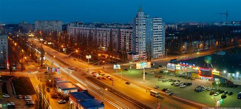 1 сентября 2015 года состоится официальное открытие обновленного торгового центра цум воронеж. Картинки ночной воронеж сверху / picpool.ru