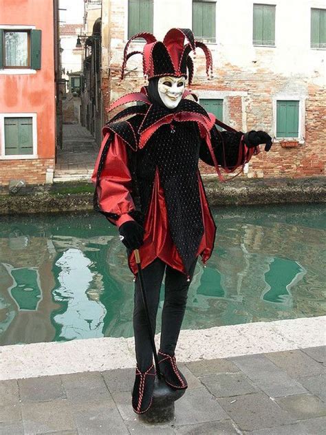 Carnaval De Venise 2008 Carnival Costumes Venetian Carnival Masks