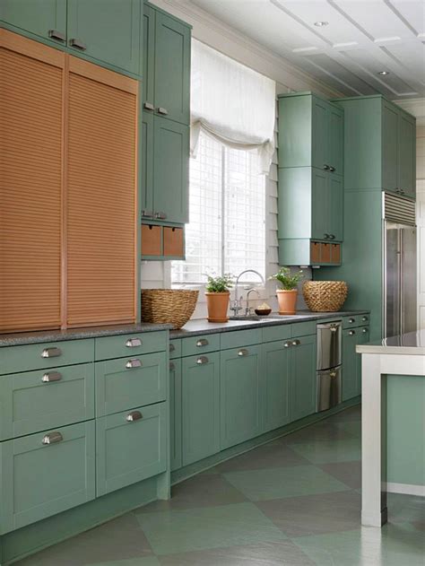 Traditional cabinets often include raised panel doors, or they might feature details like wainscoting or curved posts. New Home Interior Design: Kitchen Cabinets: Stylish Ideas for Cabinet Doors