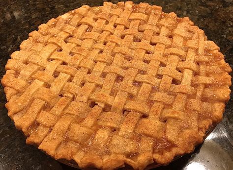 [homemade] Apple Pie With Lattice Crust R Food