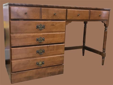 Uhuru Furniture And Collectibles Desk 75 Sold