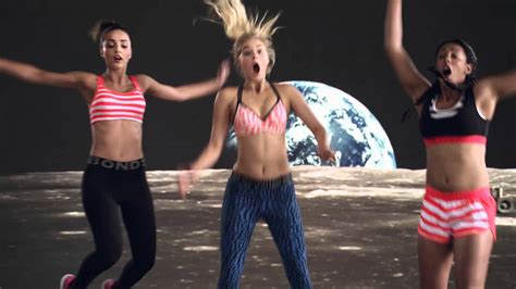 BONDS ACTIVE AD FEATURING SAMARA WEAVING #BONDSPO - YouTube