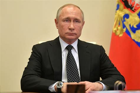 Читайте последние новости на тему в ленте новостей на сайте риа новости. Владимир Путин призвал глав регионов не спешить с отменой ...