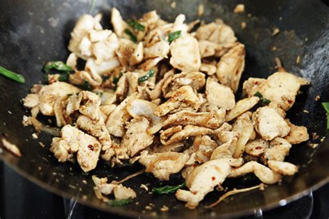 Take thighs out of the marinade and cook in the heated pan. Korean Chicken Bulgogi
