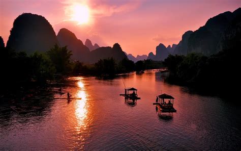 Beautiful Yangshuo Landscape Guilin China Sunset Mountains River