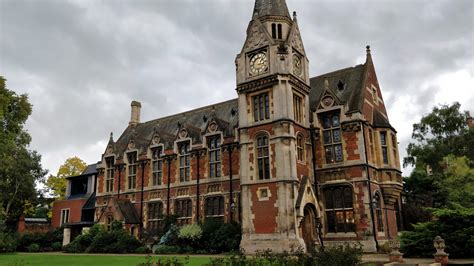 Cambridge University Campus Visit England Visions Of Travel