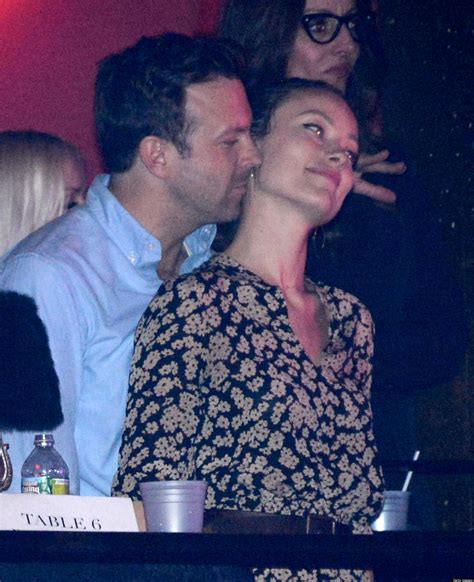 Olivia Wilde Jason Sudeikis Kiss And Cuddle At Justin Timberlakes Nyc
