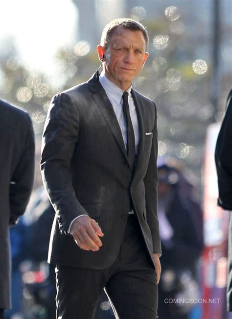 The secret service san andreas tracers the maze runner. SKYFALL - New Set Photos Show James Bond in Action ...