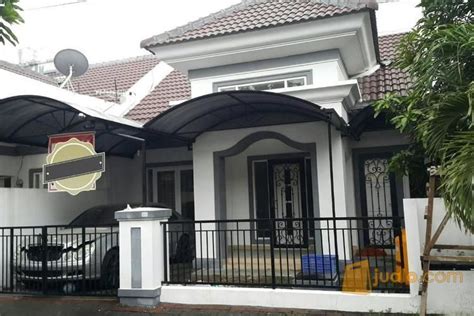 Sekalipun desain rumahnya sederhana, namun rumah di kampung mempunyai daya tarik tersendiri. Rumah NYAMAN , TENANG , HIJAU , ASRI di Pantai Mentari ...