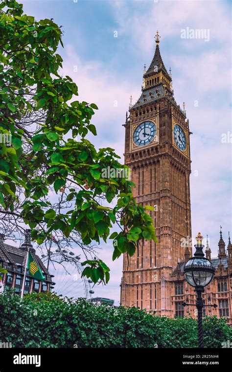 Elizabeth Tower Aka Big Ben London Stock Photo Alamy