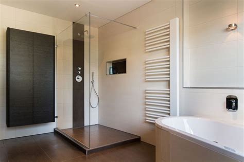 Music studio design ideen für kleine bäder. Bäder ideen | Kleine Bäder | Luxury bathroom, Modern decor ...