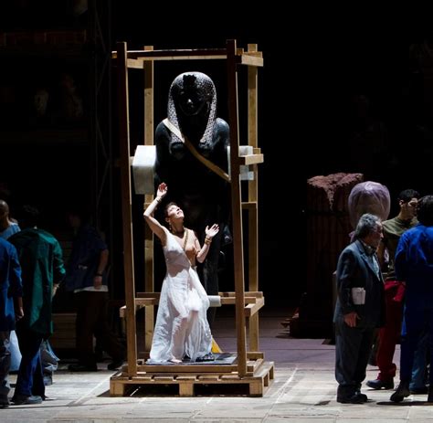 Oper Natalie Dessay Als Cleopatra Fast Nackt Im Museum Welt