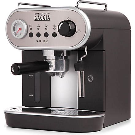 You will also know that most of the earlier models used a traditional basket too. GAGGIA - Carezza Deluxe manual coffee machine | Selfridges.com