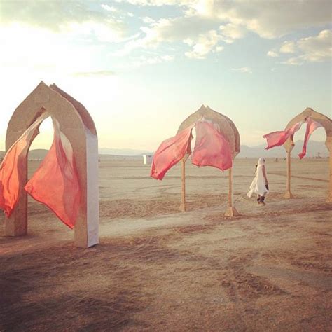 15 pictures that prove burning man is another world burning man art burning man sculpture