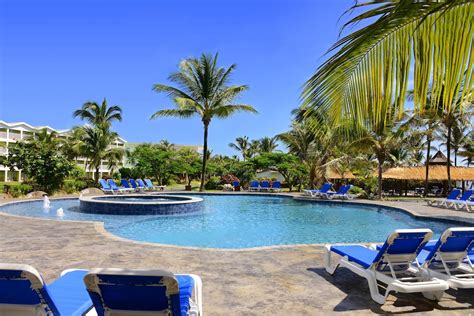 Coconut Bay Beach Resort And Spa All Inclusive Classic Vacations