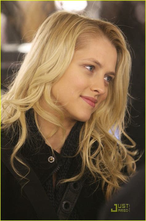 Teresa palmerподлинная учетная запись @teresapalmer. Image - Teresa-palmer-suubway-sexy-01.jpg | Warm Bodies ...