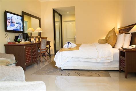 La Palm Royal Beach Hotel Rooms Pictures And Reviews Tripadvisor