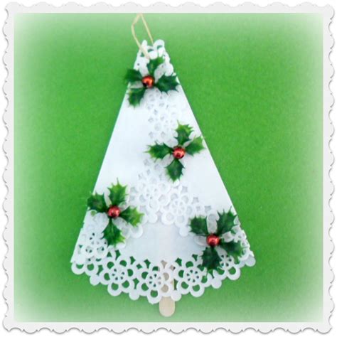 Paper Doily Tree Ornaments ~ See All The Different Decoration Ideas