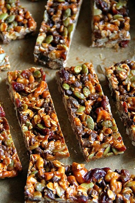 Preheat the oven to 350 degrees f. 22 Healthy Homemade Granola Bars You Need to Survive Your ...