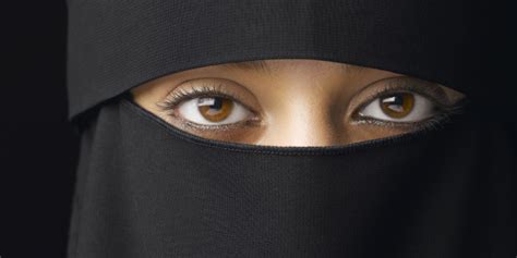 Muslim Veil Ban Should Be Considered In Public Places Says Liberal
