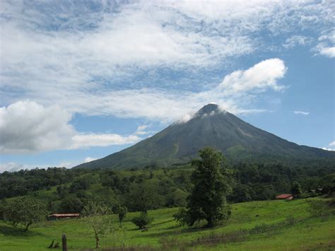 Arenal Volcano Volcano In Costa Rica Thousand Wonders