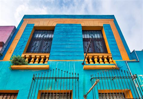 Mexican Houses Experience Surging Popularity Among Us Homeowners