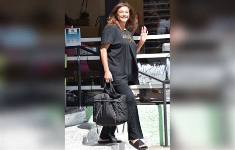 Abby Lee Miller Filming ‘dance Moms’ Amid Cancer Treatments