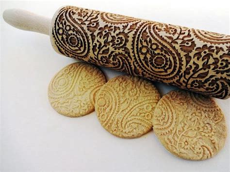 Paisley Embossing Rolling Pin Laser Cut Dough Roller For Embossed