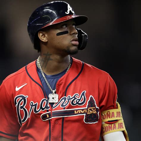 Braves Ronald Acuna Jr Undergoes Surgery After Suffering Torn