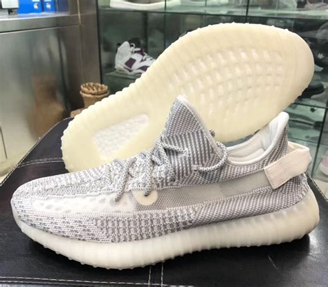 Sign me up to adidas creators club, featuring exclusive offers, latest product info, news about upcoming events and more. adidas Yeezy Boost 350 V2 Static