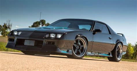 These Modified 3rd Gen Camaros Look Much Better Than Expected
