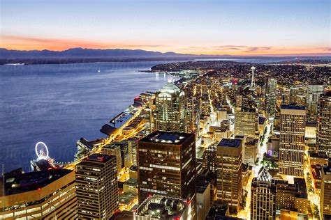 Aerial View Of Downtown Seattle With Space Needle With Beautiful