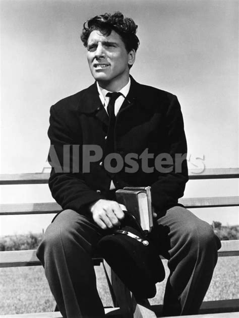 In recent years, the athlete's daughter has successfully won the reinstatement of her father's medals from the international. Jim Thorpe - All-American Movies Photo - 46 x 61 cm