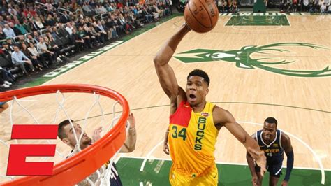 Giannis Antetokounmpo Puts On A Dunk Show In Bucks Win Vs Nuggets