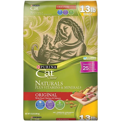 The best dry cat foods are rich in protein and low in carbs yet provide sufficient amounts of moisture to also address your cat's need for water. Purina Cat Chow Naturals Original Dry Cat Food -- Insider ...