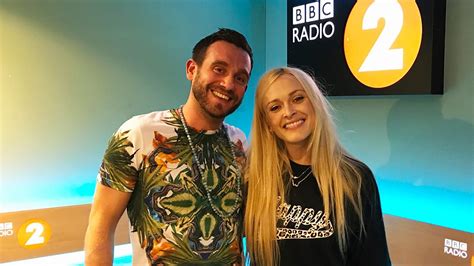 bbc radio 2 claudia on sunday fearne cotton sits in