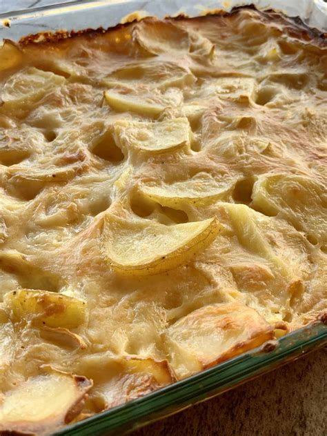 Easy Au Gratin Potatoes Recipe - Rural Living Today
