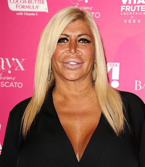The Life And Death Of Mob Wives Star ”big Ang” She Left Her Husband While Battling Cancer