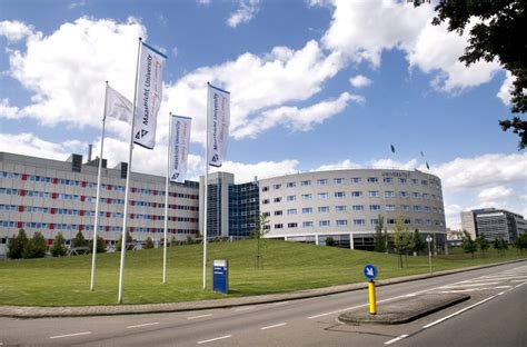 * maastricht university is among the institutions that don't provide data on acceptance rates. Maastricht University - Precision Medicine