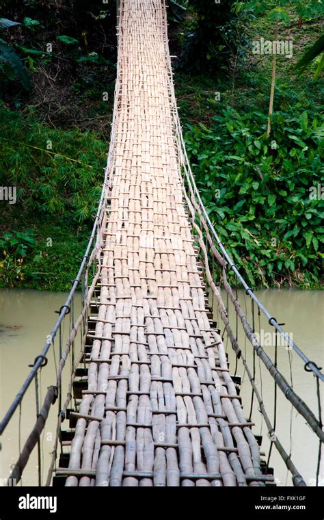 Bamboo Footbridge Hi Res Stock Photography And Images Alamy