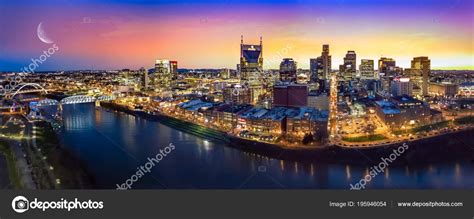 Nashville Skyline Moon Stock Photo By ©jdross75 195946054