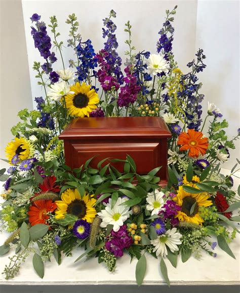 Cremation Urn Surround Funeral Flower Arrangements Funeral Flowers