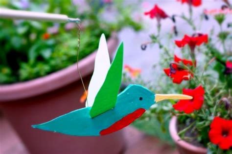 See more ideas about wooden crafts, wood projects, woodworking projects. DIY Adorable Wooden Hummingbird Toy | Kidsomania