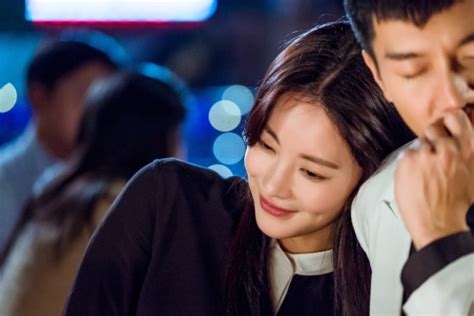 Oh Yeon Seo And Lee Seung Gi Preview Their Sweet Romance In Hwayugi