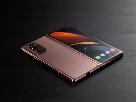 The upcoming samsung foldables have been a part of the rumour mill since a while and now the rumoured launch date has surfaced for the upcoming samsung foldable smartphones. Технологический смартфон: Samsung Galaxy Z Fold 3 оснастят ...
