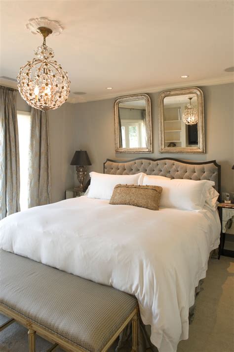 How To Create Traditional Chic Bedroom Decor
